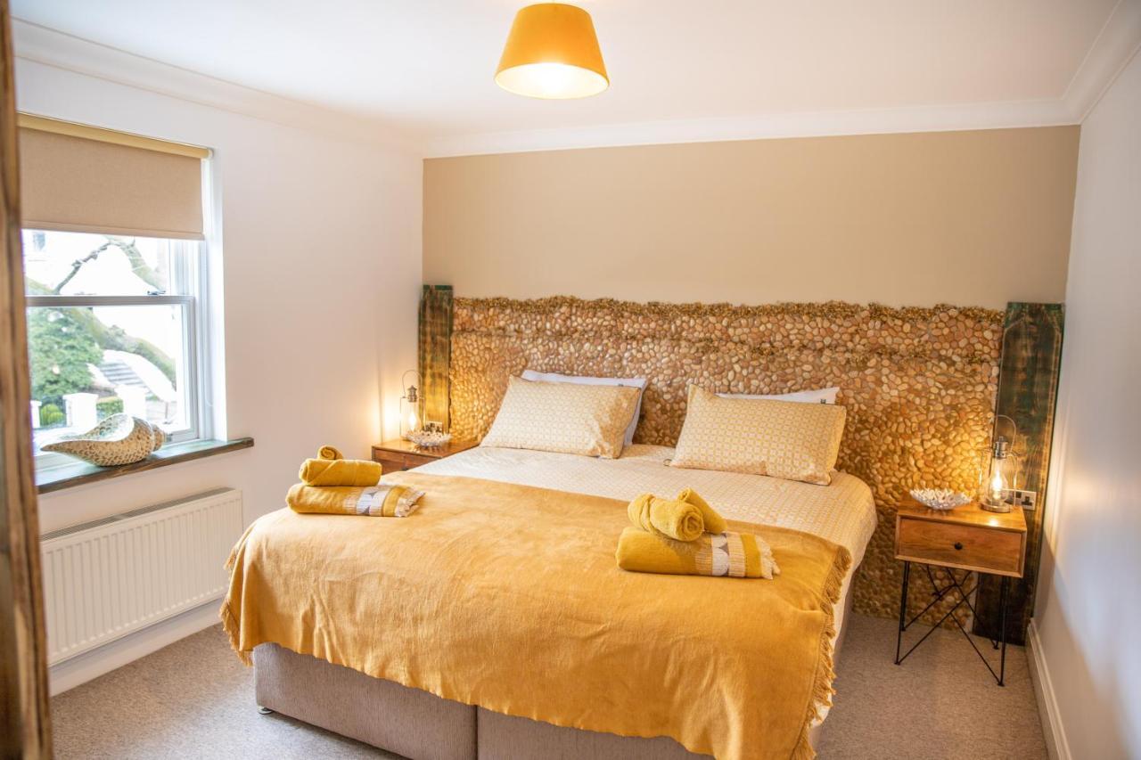 The Beach House Holiday Apartments Истбурн Экстерьер фото