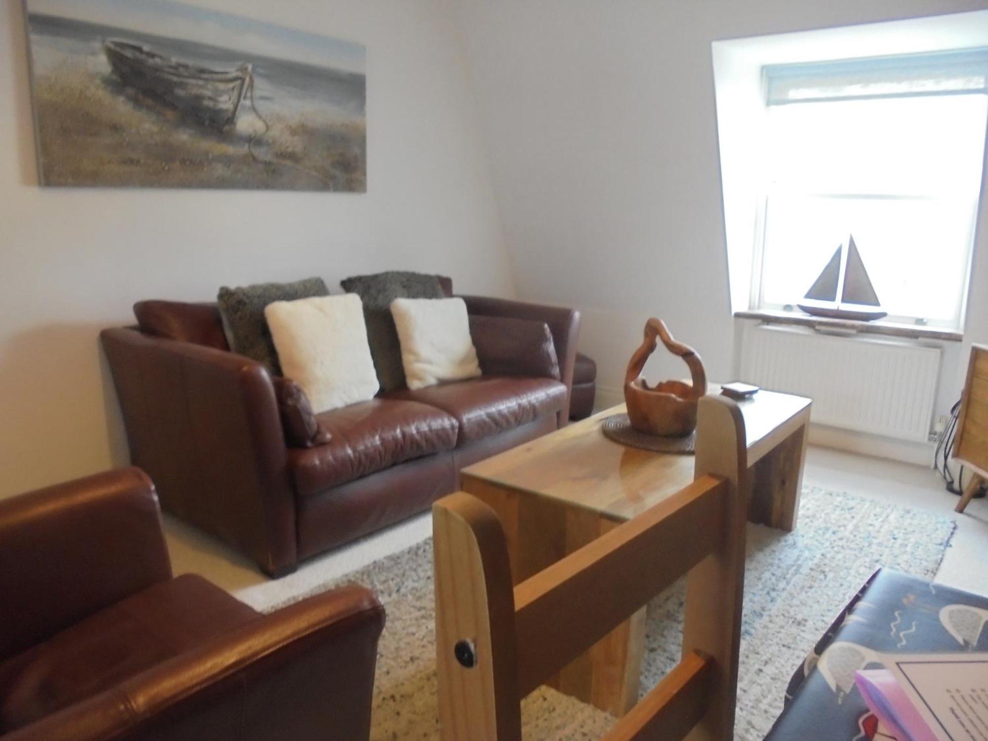 The Beach House Holiday Apartments Истбурн Экстерьер фото