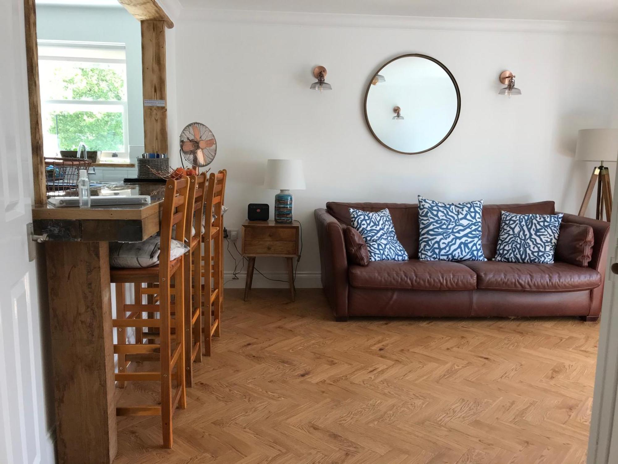 The Beach House Holiday Apartments Истбурн Номер фото